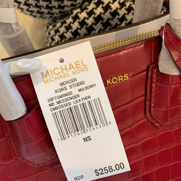 NWT MICHAEL KORS MERCER STUDIO EMBOSSED LEATHER CROSSOVER TOTE BAG - Picture 9 of 9